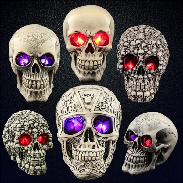 CRANIO Modelo de esqueleto de réplica de crânio humano de resina Trajes de Halloween engraçados Montados Casa Assustador Assustador Prop Masquerade Ornamentos de decoração com luzes LED FRETE GRATIS