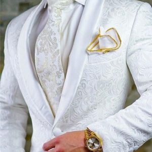 TERNO U.MMM Tamanho personalizado Jacquard Groomsmen branco Groom Smoking Xale lapela masculina ternos Wedding / Prom Best Man Blazer Jacket com calças conjunto Www.DUGEZZU.Com.Br boas compras ……FRETE GRATIS    QUER VER TODOS OS PRODUTOS ANTES DE COMPRAR             https://www.facebook.com/dugezzu/photos_by ………. FRETE GRATIS EMPRESA  DUGEZZU.com.br A SUA LOJA VIRTUAL ALTERNATIVA NA INTERNET ACESSE E BOAS COMPRAS, PODE COMPRAR COM PAGSEGURO, PIX, Ou No Seu CELULAR, Ou AQUI Na LOJA digite O PRIMEIRO NOME DO PRODUTO DESEJADO Por Exemplo (CELULAR) ANTECIPE SUAS COMPRAS…FRETE GRATIS Comprar em www.DUGEZZU.com.br ou no seu CELULAR (fone da EMPREZA/zap 67 9999-9-5555)